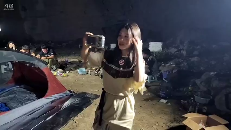 【2022-07-30 21点场】叶子户外：野食家DAY3山洞露营