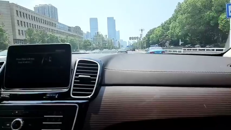 【2022-08-03 11点场】蓝战非OvO：七夕卖花一天能赚多少钱