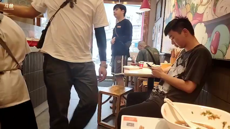 【2022-08-03 13点场】蓝战非OvO：七夕卖花一天能赚多少钱