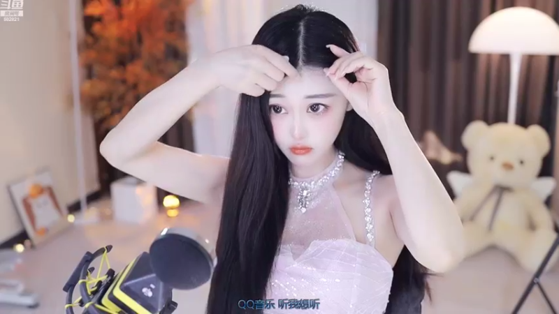 【2022-08-04 15点场】苏小懒38D：七夕周榜一送巧克力