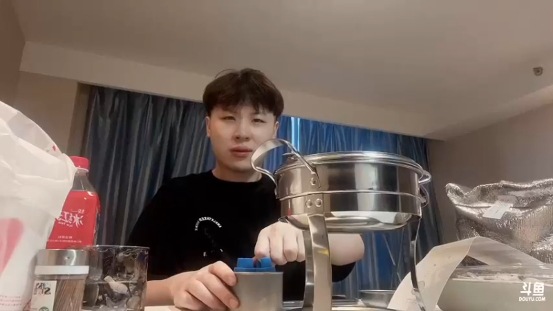 【2022-08-04 16点场】姜撞奶ovo：承认吧 你也很为姐着迷