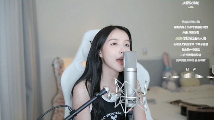 美女周二珂演唱流行情歌好听啊