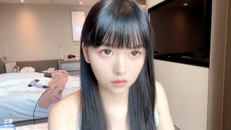 【2022-08-06 12点场】不2不叫周淑怡：二台：1鱼翅粉丝牌~
