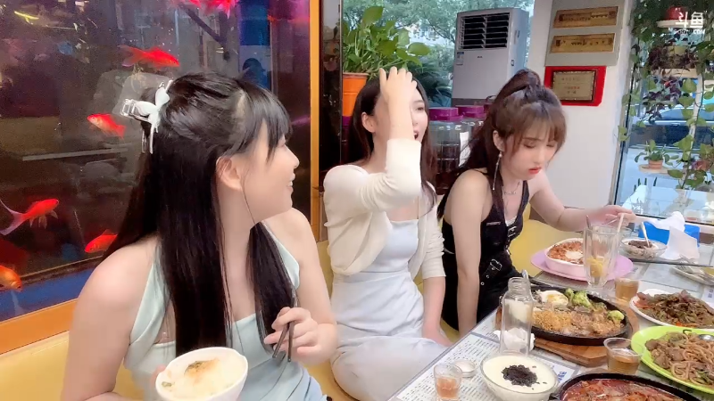 【英雄联盟】不2不叫周淑怡的精彩时刻 20220806 15点场