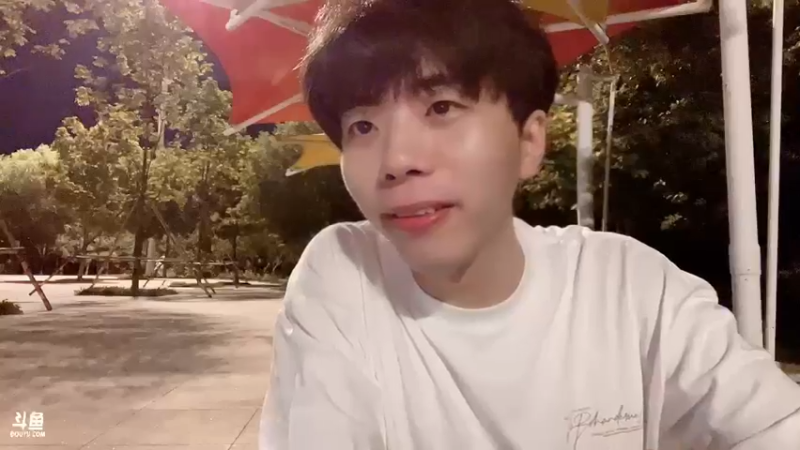 【2022-08-06 01点场】秀才冷男：888.是金子咔咔发光！