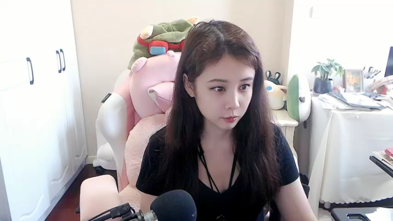 【2022-08-07 17点场】Mayuki小闲闲：✨自然卷小呆毛✨