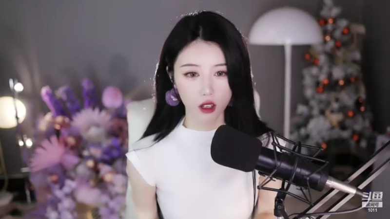 【2022-08-06 23点场】青台miss：希望大家天天开心 1011