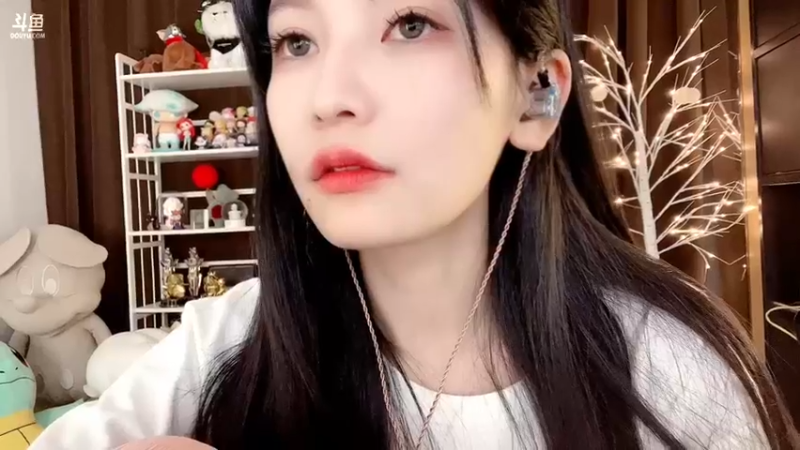 【2022-08-08 01点场】叶知秋Vanessa：秋：钻粉狂欢 越努力越幸运