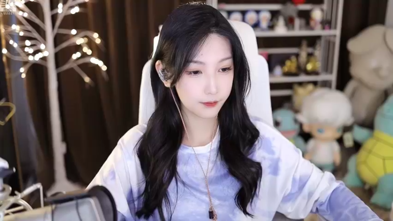 【2022-08-09 18点场】叶知秋Vanessa：秋：钻粉狂欢 越努力越幸运