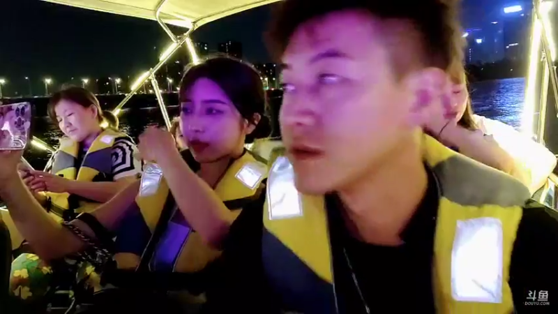 【2022-08-09 23点场】赛文柒Seven：【西安】大思喜来啦