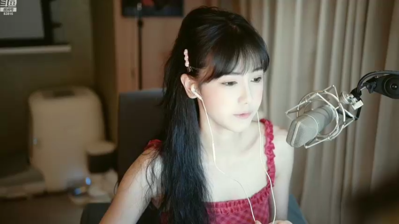 【2022-08-10 21点场】iu可可曾：一个跟粉丝节奏的主播。