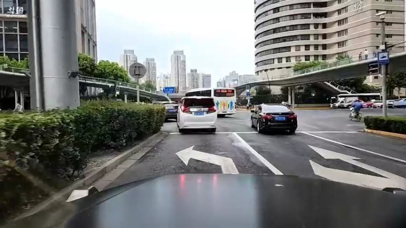 【2022-08-11 17点场】黑人毅：晚上有妹子来训练