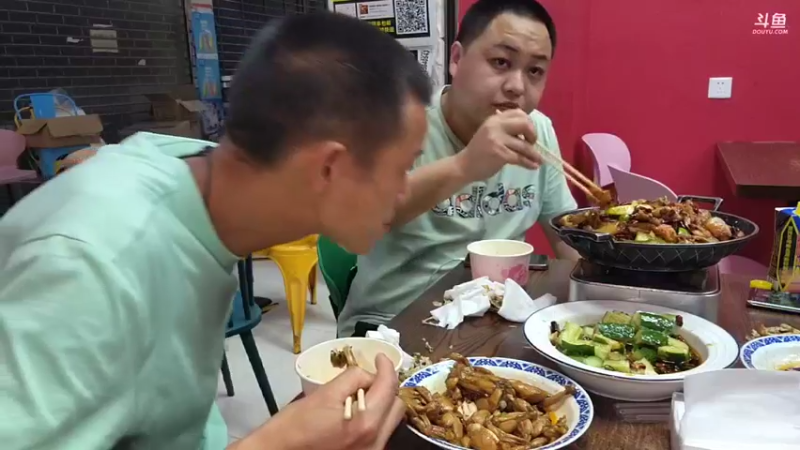 【2022-08-10 21点场】叶子户外：武汉户部巷day4