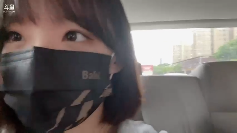 【2022-08-12 16点场】真栗：和千舰主播百大up主出来玩