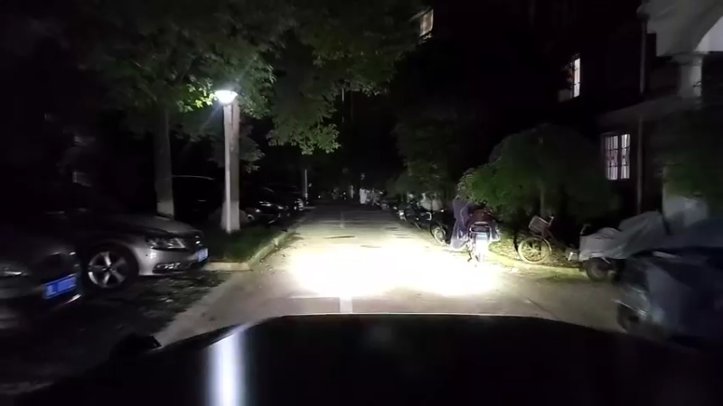 【2022-08-13 21点场】黑人毅：和一个呆子喝点