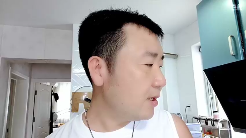 【2022-08-16 12点场】o北京老王o：第二季 10点开机啦。