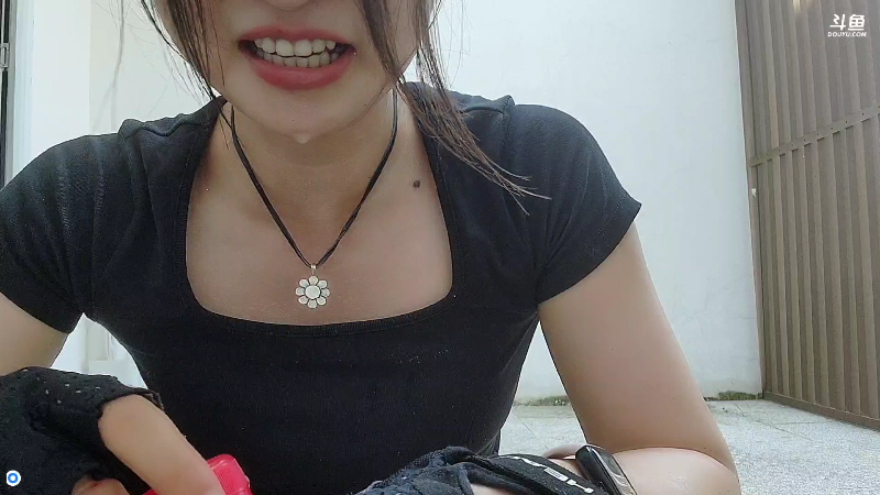 【户外】刘灶灶的精彩时刻 20220817 11点场