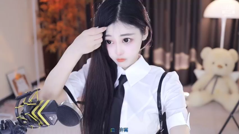 【2022-08-17 15点场】苏小懒38D：呆萌懒妹无敌射手嘎嘎下饭