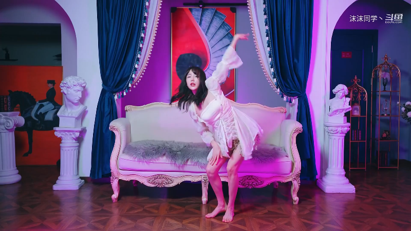 【舞蹈】沫沫同学丶的精彩时刻 20220818 11点场