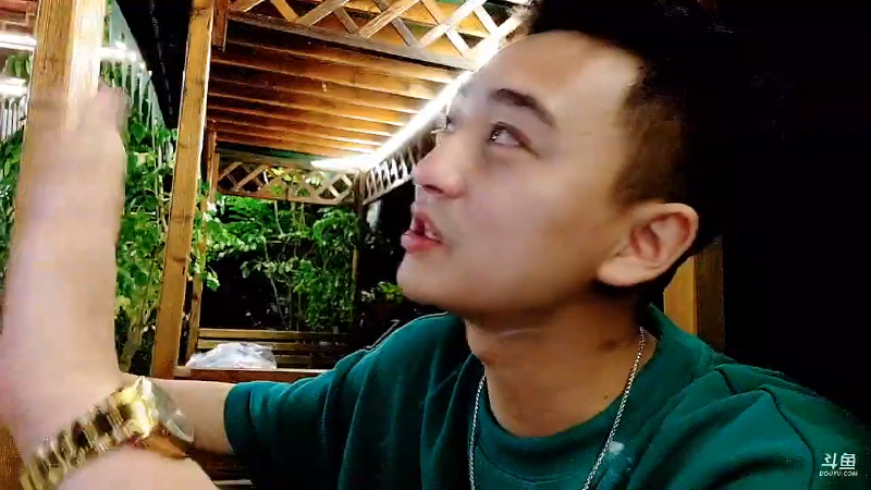 【户外】国民大舅哥的精彩时刻 20220818 00点场