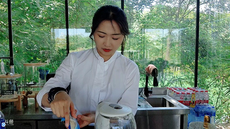 【户外】刘灶灶的精彩时刻 20220819 11点场
