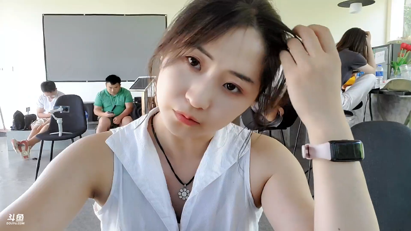 【户外】刘灶灶的精彩时刻 20220820 13点场