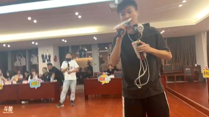 【2022-08-21 21点场】主播阿郎：青海德令哈