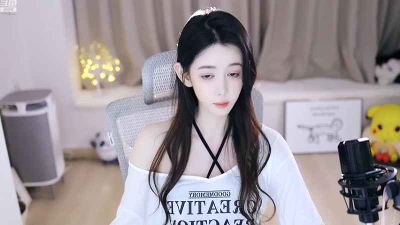 【2022-08-21 22点场】晒网的慧儿呀：旺仔今天见呀~