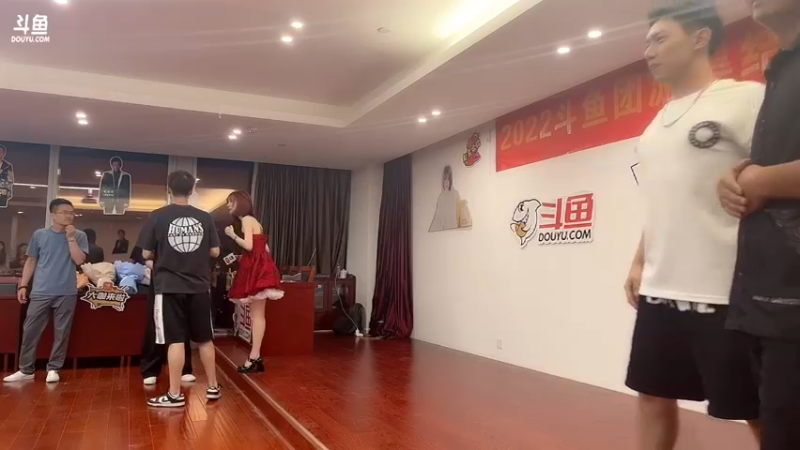 【2022-08-21 23点场】主播阿郎：青海德令哈