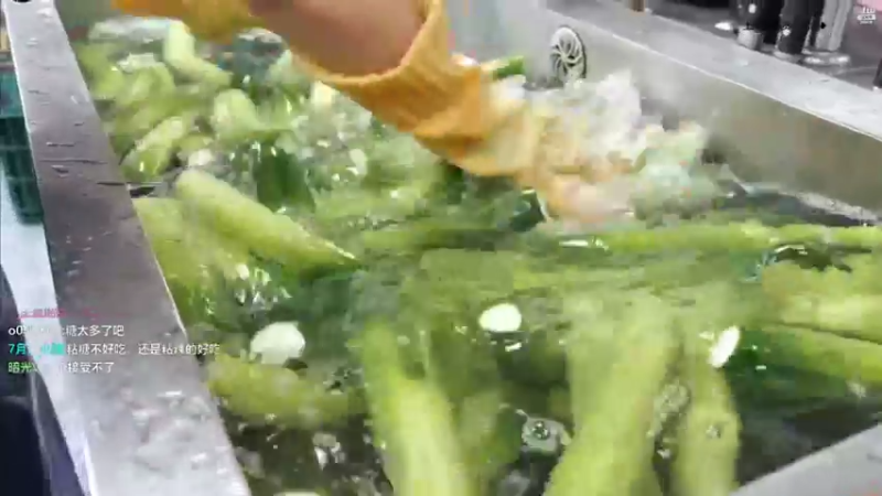 【2022-08-23 13点场】刘飞儿faye：飞儿 眼睛康复惹