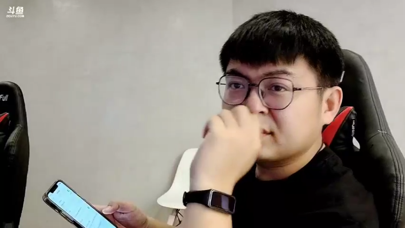 【2022-08-23 15点场】火力堂主：长沙极嗨电竞酒店！