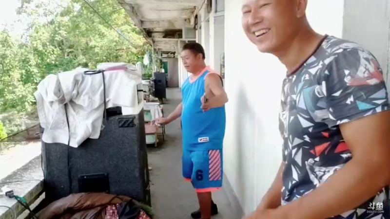【2022-08-23 15点场】黑哥户外：记录农村平淡生活