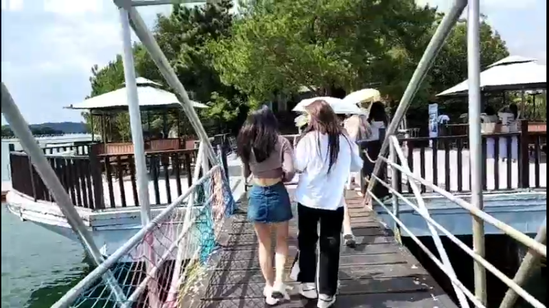 【2022-08-23 14点场】黑人毅：岛上玩几天