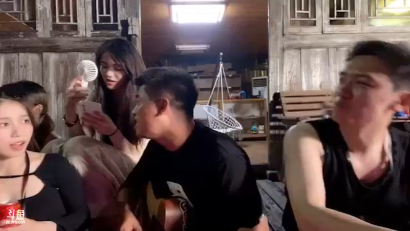 【2022-08-23 01点场】主播阿郎：团游集结号