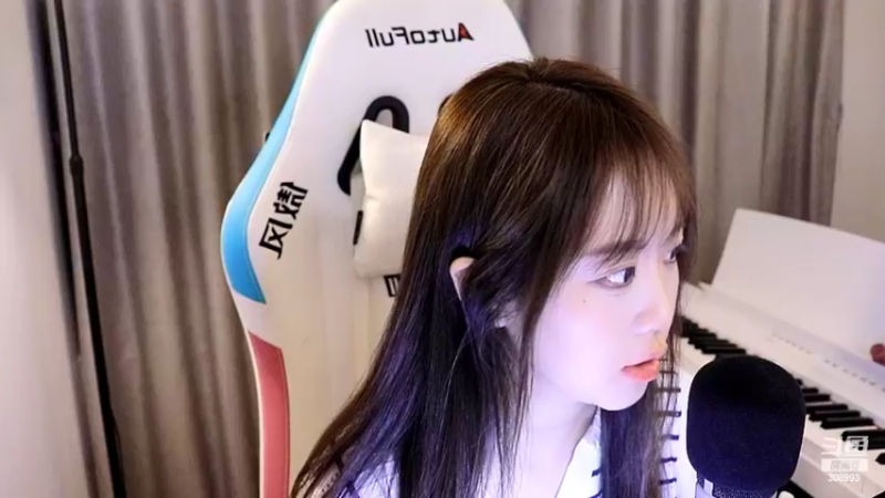 【2022-08-24 00点场】任性的紫琪：紫琪：我翻黎喇！！！！