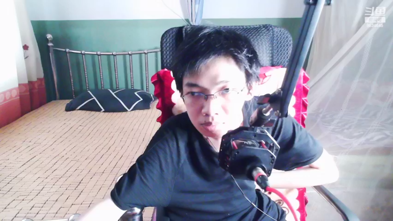 【2022-08-24 17点场】美少女战士5：一百万人正在观看的身残志坚主播