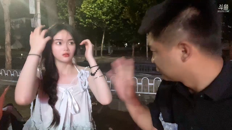 【户外】主播阿郎的精彩时刻 20220825 01点场