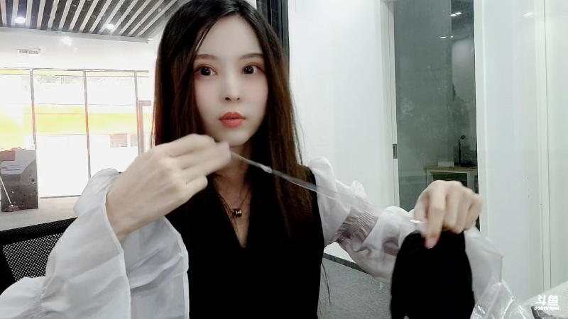 【户外】欢欢女神的精彩时刻 20220825 15点场