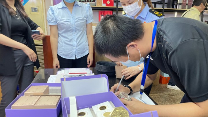 严查过度包装!月饼市场“瘦身”如何 ?
