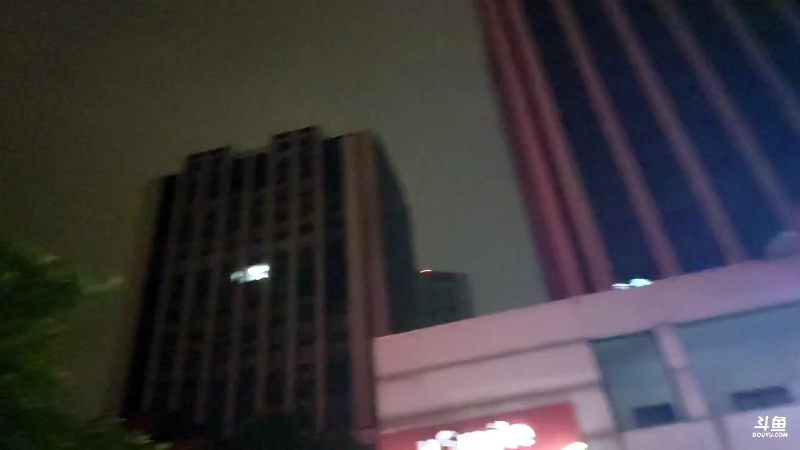 【户外】叶子户外的精彩时刻 20220827 23点场