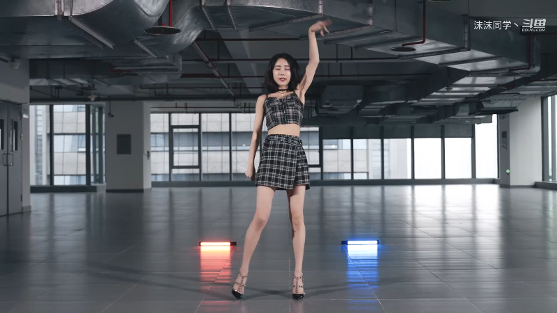 【舞蹈】沫沫同学丶的精彩时刻 20220827 20点场