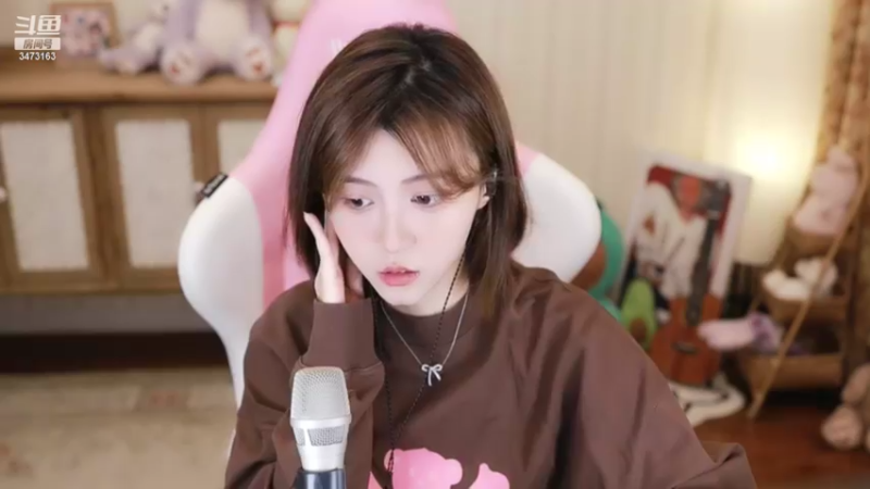 【2022-08-27 22点场】胡嘉一：钻粉四倍亲密度:快乐小胡
