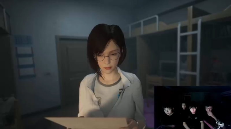 【2022-08-28 01点场】阿涛皎月Carry：F4竞速比赛！今晚12点上节目！