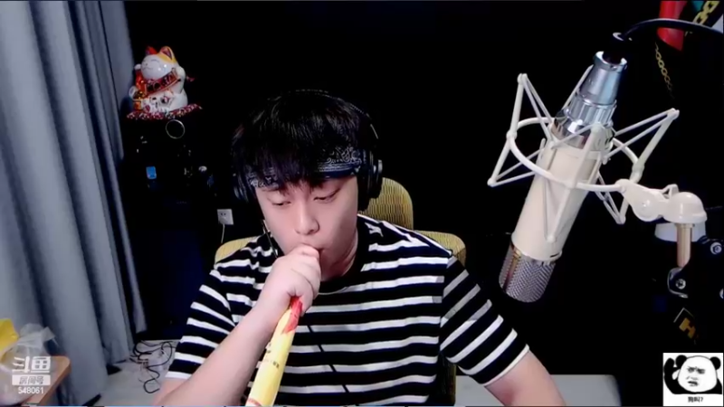 【2022-08-27 20点场】阿二Ayer：黄金三倍：不死终会出头，加油