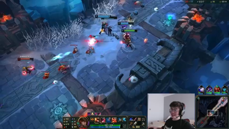 【2022-08-27 18点场】何二抛zZ：2pao：每天都练如何嘴硬