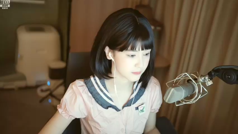 【2022-08-29 20点场】iu可可曾：一个跟粉丝节奏的主播。
