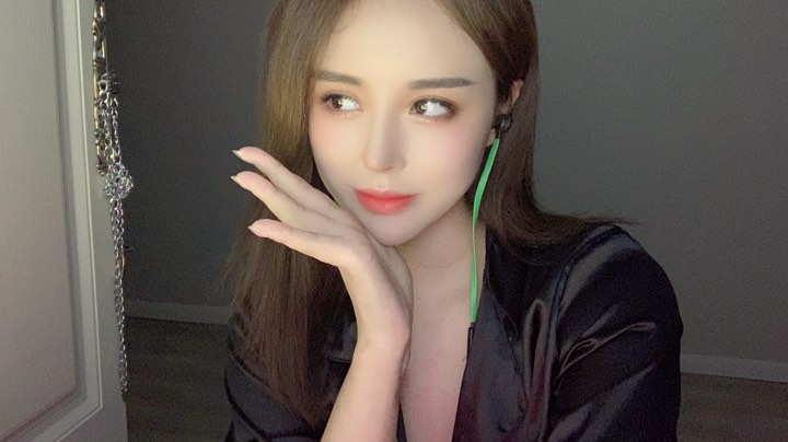 可笑吗？你努力了好久的东西别人一下就得到了