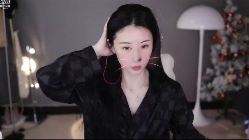 【2022-08-30 20点场】青台miss：希望大家天天开心 1011