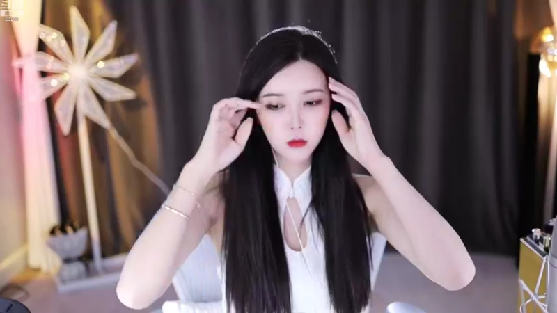 【2022-08-29 21点场】喵小莎：晚上10点时光宝盒复赛敬请期待