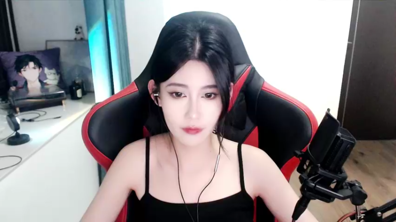 【2022-08-29 20点场】憨批姐姐沫萱：我这一生作恶多端，遇见你也算一笔勾销
